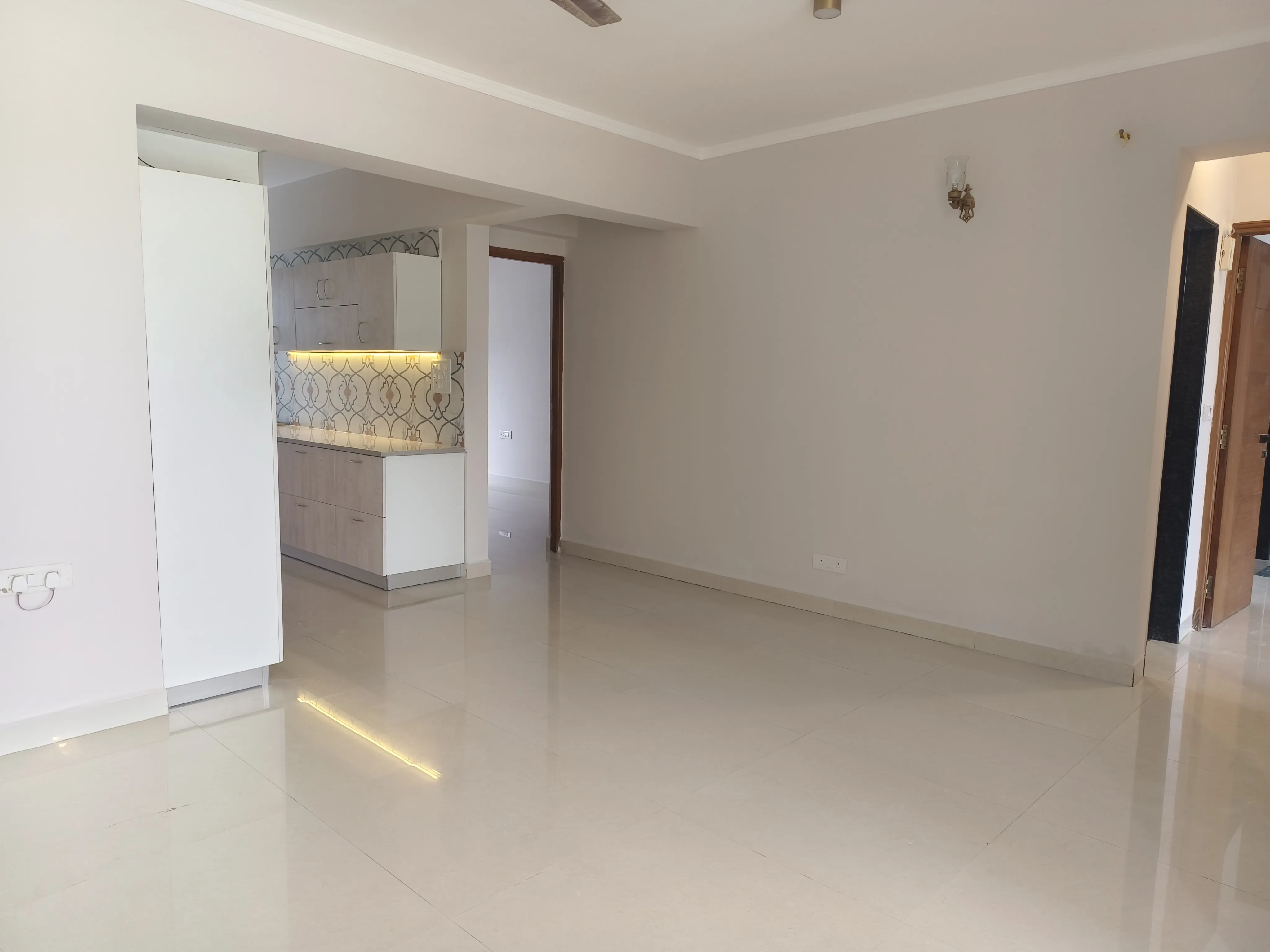 Luxuries Apartment