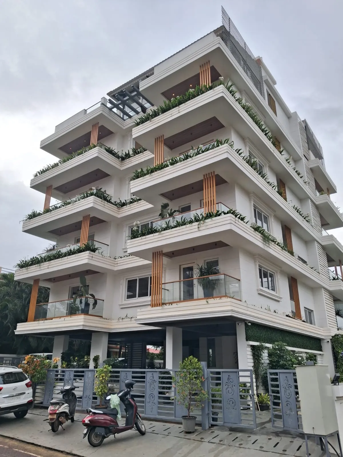 Luxury Apartment